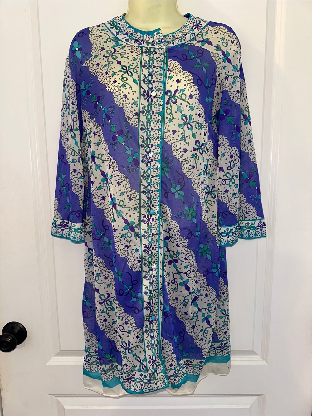 Vtg 60s Emilio‎ Pucci for Formfit Rogers Cream, Purple & Teal Floral Robe